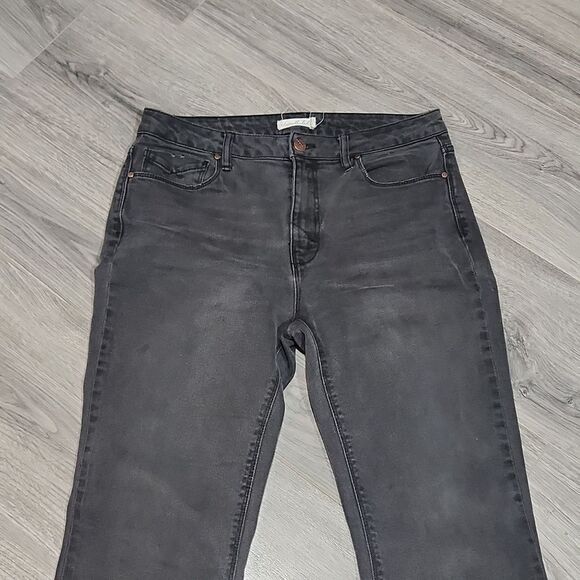 GUC Black Raw Hem Unpublished Flare Jeans - Picture 5 of 8